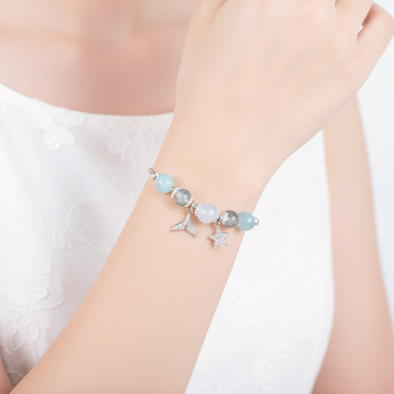 Vòng tay đá tự nhiên phối charm thiết kế An gem