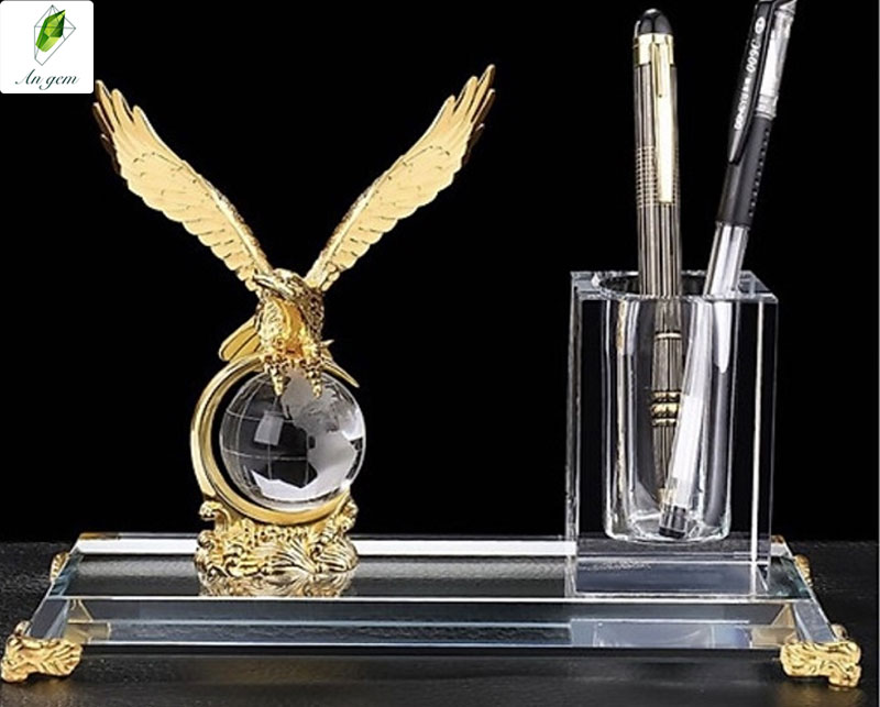 gợi ý quà 20/10 cho cô giáo ý nghĩa, thể hiện sự tôn kính