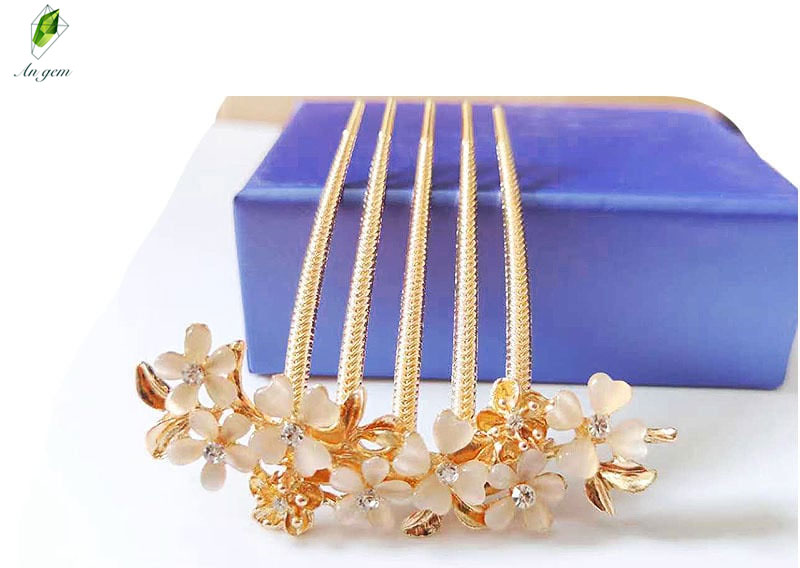 gợi ý quà 20/10 cho cô giáo ý nghĩa, thể hiện sự tôn kính