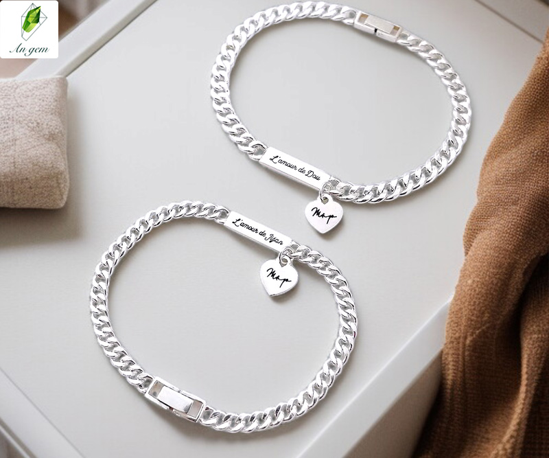 mẫu vòng tay cặp đôi cho người yêu đẹp, ý nghĩa và lãng mạn
