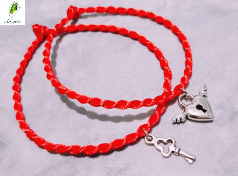 mẫu vòng tay cặp đôi cho người yêu đẹp, ý nghĩa và lãng mạn