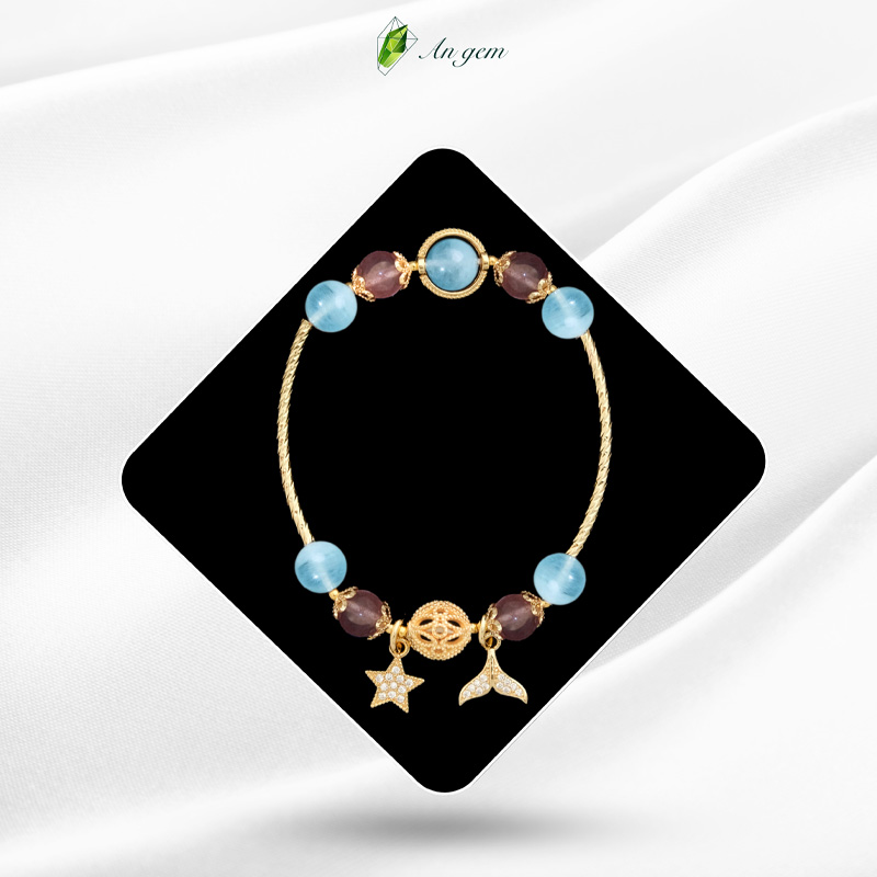 Đá Aquamarine & thạch anh dâu hồng charm mạ vàng