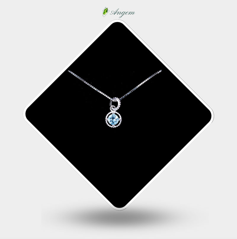 Gợi ý 30 quà tặng bạn gái mới quen và cách tặng dễ ghi điểm nhất