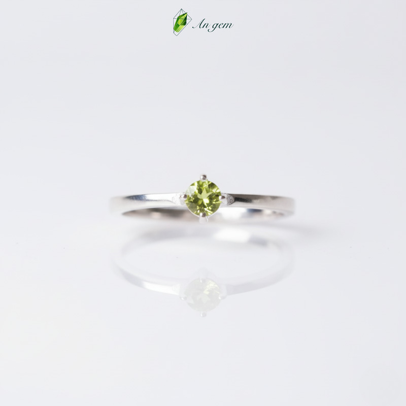 Nhẫn Peridot - xanh lá