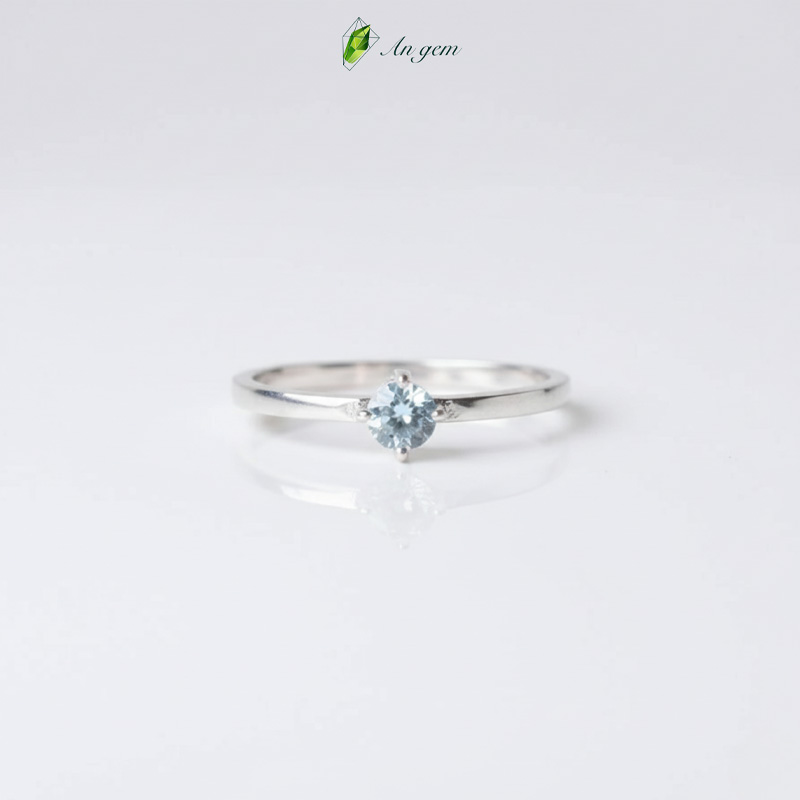 Nhẫn đá Topaz - xanh dương